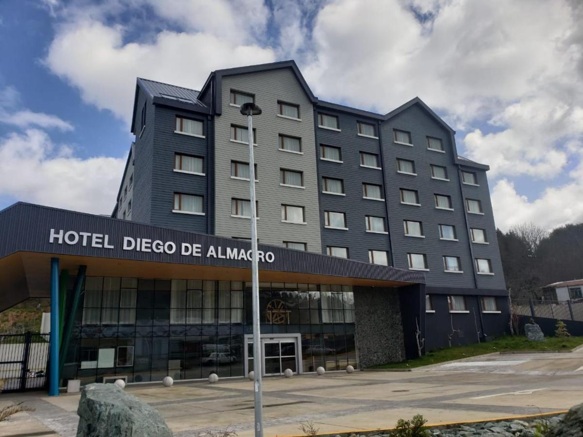 Hotel Diego De Almagro Кастро Екстер'єр фото